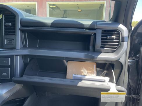 New 2026 Ford F150 XLT w/ Equipment Group 302A MID AWD/4WD image 32