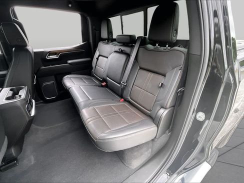 Used 2022 Chevrolet Silverado 1500 High Country w/ LPO, Dark Essentials Package AWD/4WD image 20