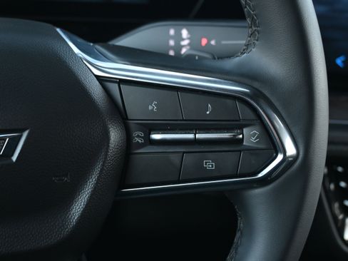 Certified 2025 Chevrolet Tahoe Z71 image 33