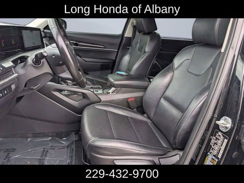 Used 2023 Kia Telluride LX AWD/4WD image 15