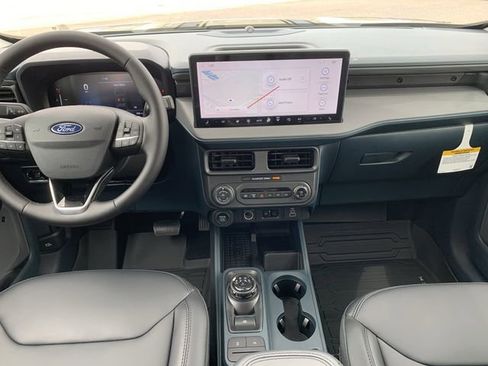 New 2025 Ford Maverick Lariat w/ Black Appearance Package AWD/4WD image 17