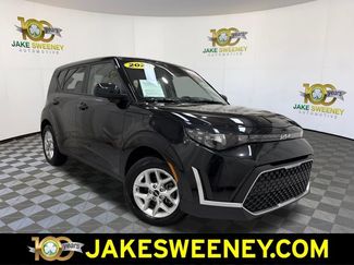 Certified 2025 Kia Soul LX w/ LX Technology Package FWD video 1