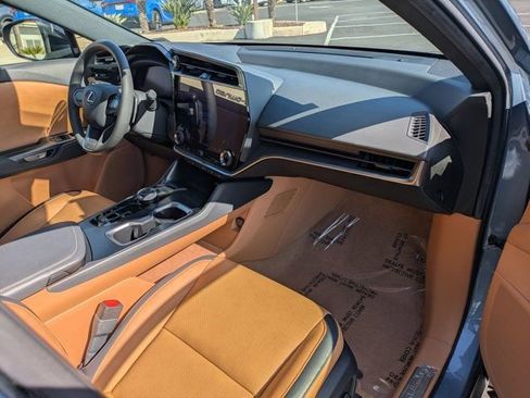 Used 2023 Lexus RZ 450e Premium w/ Technology Package AWD/4WD image 33