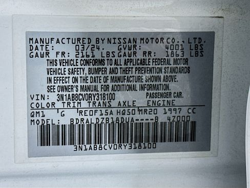 Used 2024 Nissan Sentra SV FWD image 12