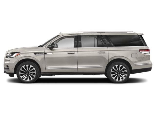 Used 2022 Lincoln Navigator L Reserve AWD/4WD image 6