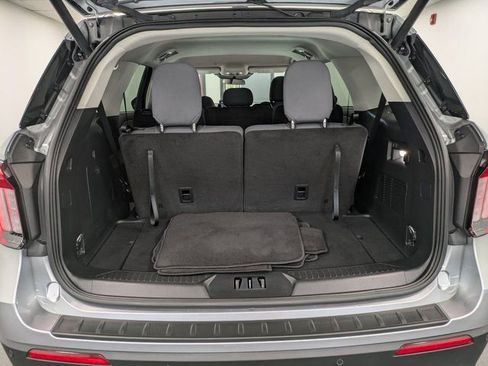 Certified 2025 Ford Explorer Active image 24