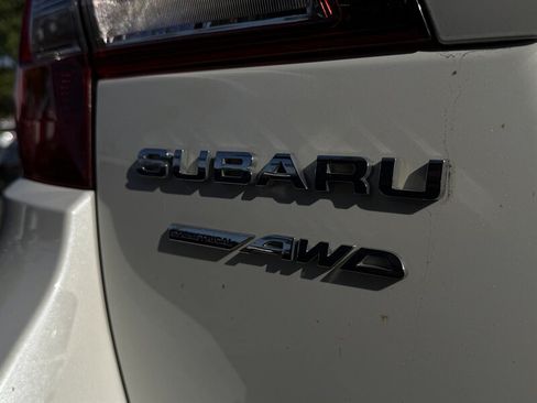 Used 2017 Subaru Outback 2.5i Limited AWD/4WD image 19