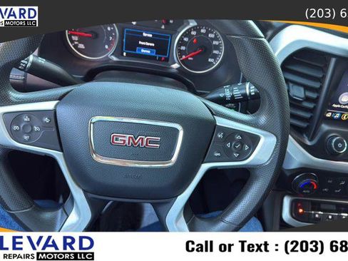 Used 2021 GMC Acadia SLE w/ Driver Convenience Package image 22