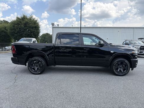 New 2026 RAM 1500 Big Horn AWD/4WD image 9