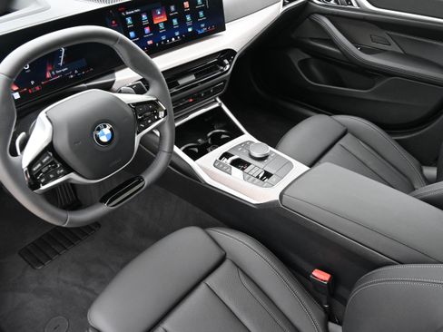 Certified 2025 BMW 430i w/ Premium Package RWD image 14
