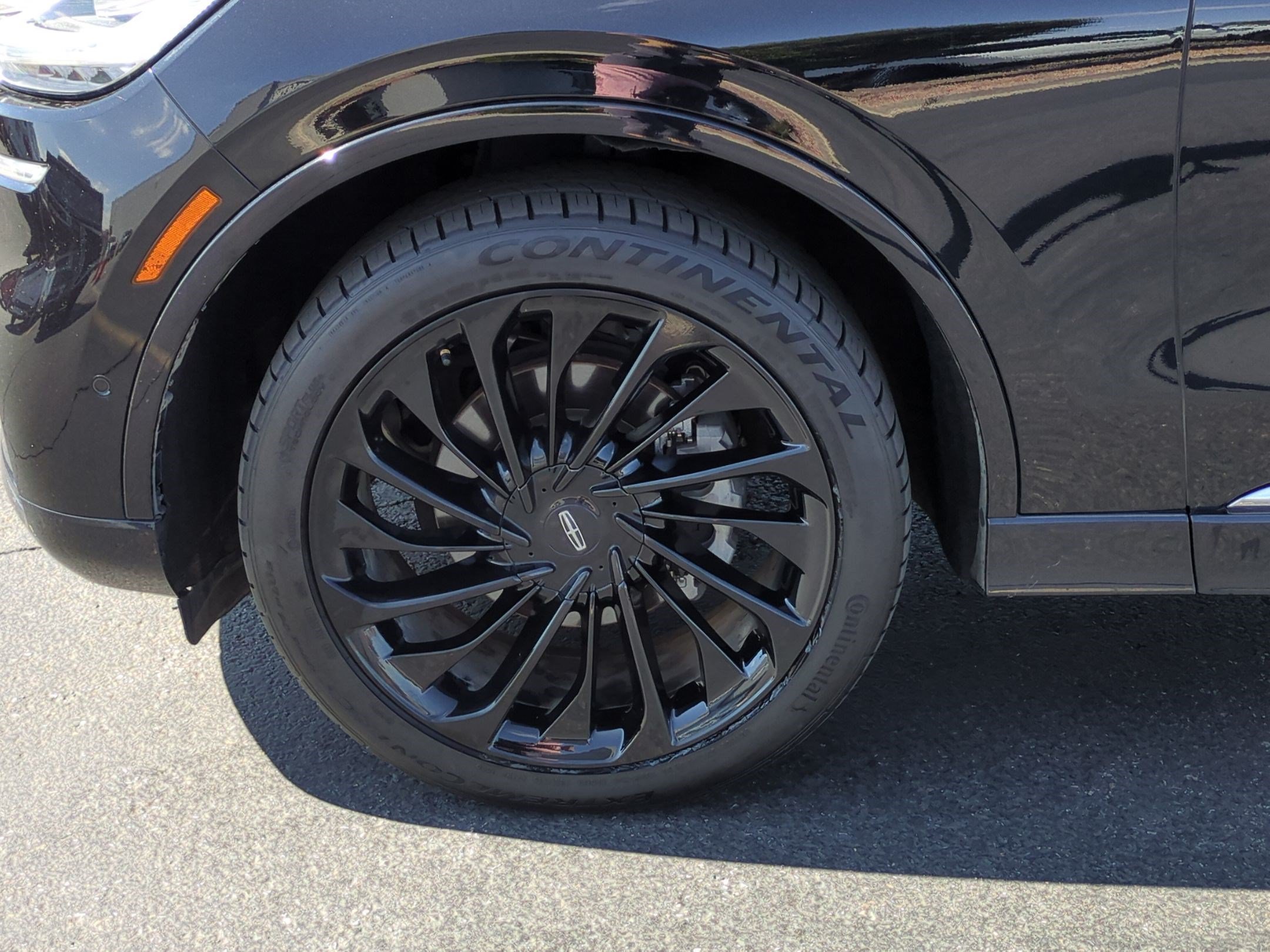 Used 2021 Lincoln Aviator Reserve w/ Equipment Group 208A AWD/4WD image 11