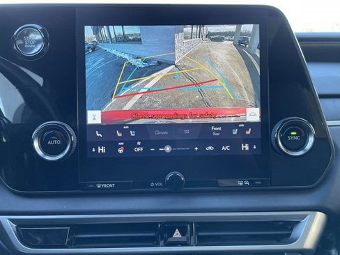 Used 2023 Lexus RX 350 Premium image 20