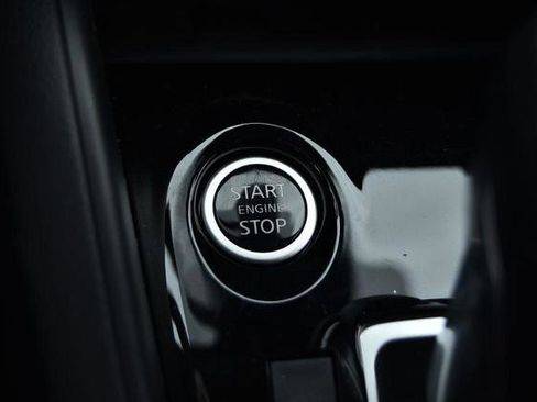 New 2025 Nissan Versa SR w/ Trunk Package image 16