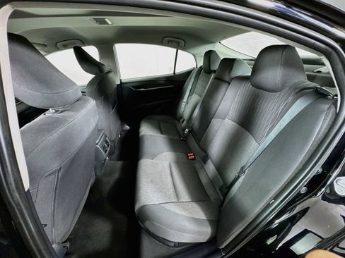 Used 2025 Toyota Camry LE FWD image 20