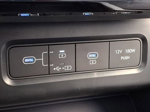 New 2026 Hyundai Tucson Limited AWD/4WD image 18