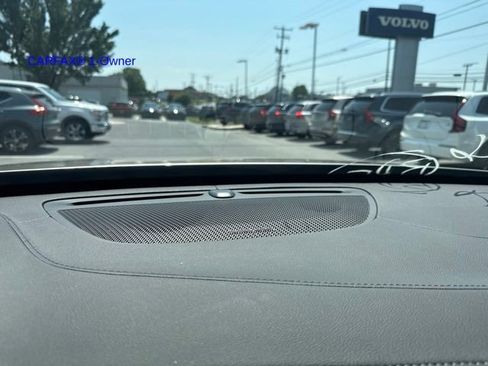 Certified 2025 Volvo XC90 T8 Ultra w/ Protection Package AWD/4WD image 19