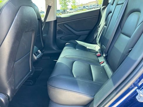 Used 2019 Tesla Model 3 Mid Range RWD image 21