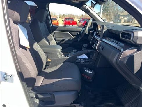 New 2025 Toyota Tacoma SR5 image 6