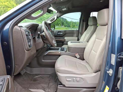 Used 2019 Chevrolet Silverado 1500 RST image 15