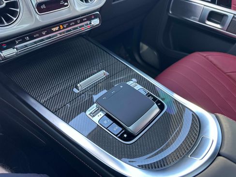 Certified 2025 Mercedes-Benz G 63 AMG 4MATIC image 30
