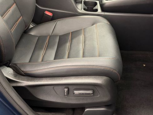 Used 2024 Honda CR-V Sport Touring image 12
