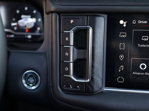 Used 2023 GMC Yukon Denali w/ Max Trailering Package image 21