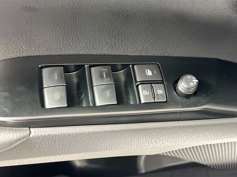 Used 2026 Toyota Camry LE FWD image 15