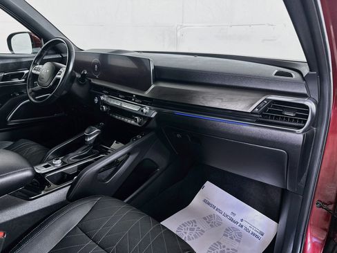 Certified 2023 Kia Telluride SX X-Line AWD/4WD image 32