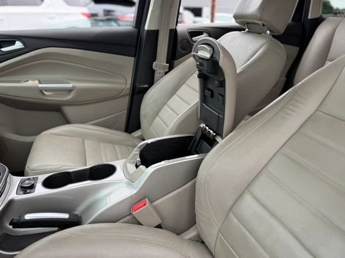 Used 2013 Ford Escape SEL AWD/4WD image 25