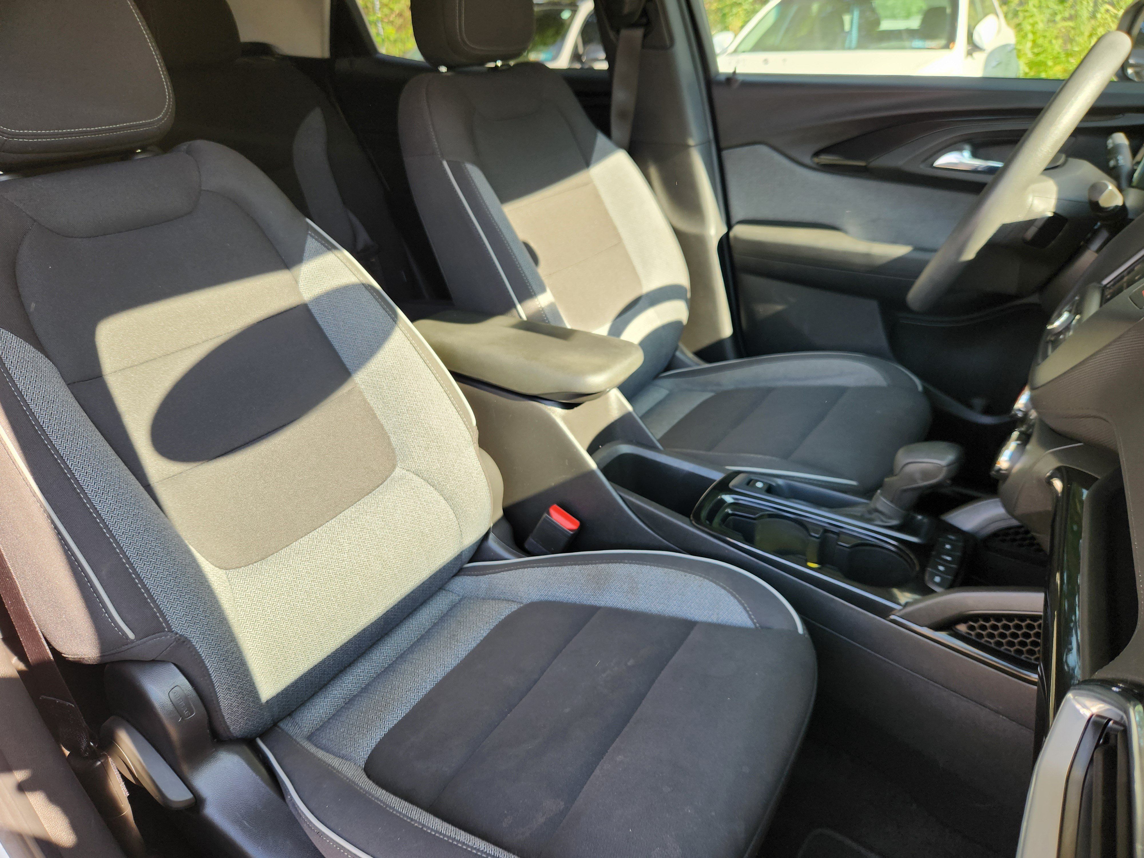 Used 2023 Chevrolet TrailBlazer LT AWD/4WD image 14