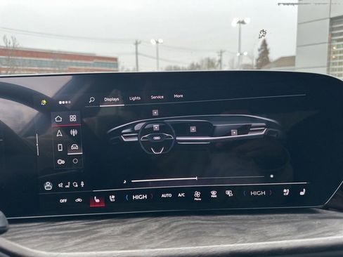 New 2025 Audi Q5 Prestige image 28