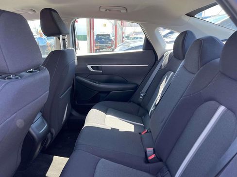 Certified 2025 Hyundai Sonata SE FWD image 13