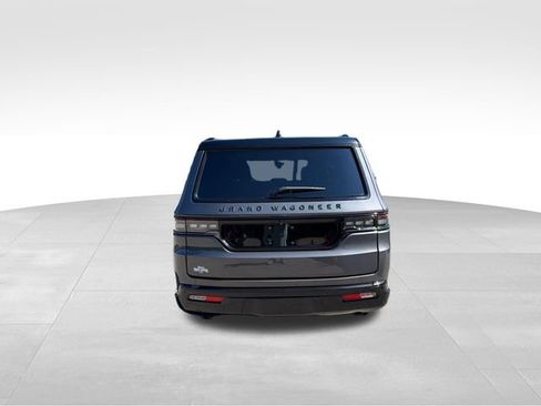 Used 2024 Jeep Grand Wagoneer L Series II w/ Quick Order Packagew 28T AWD/4WD image 4