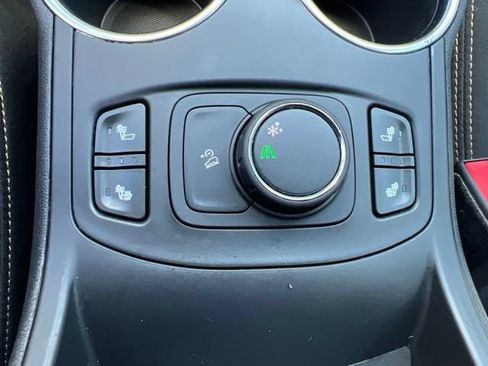 Used 2019 GMC Terrain SLE w/ Driver Convenience Package FWD image 23