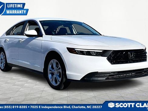 Used 2025 Honda Accord LX image 1