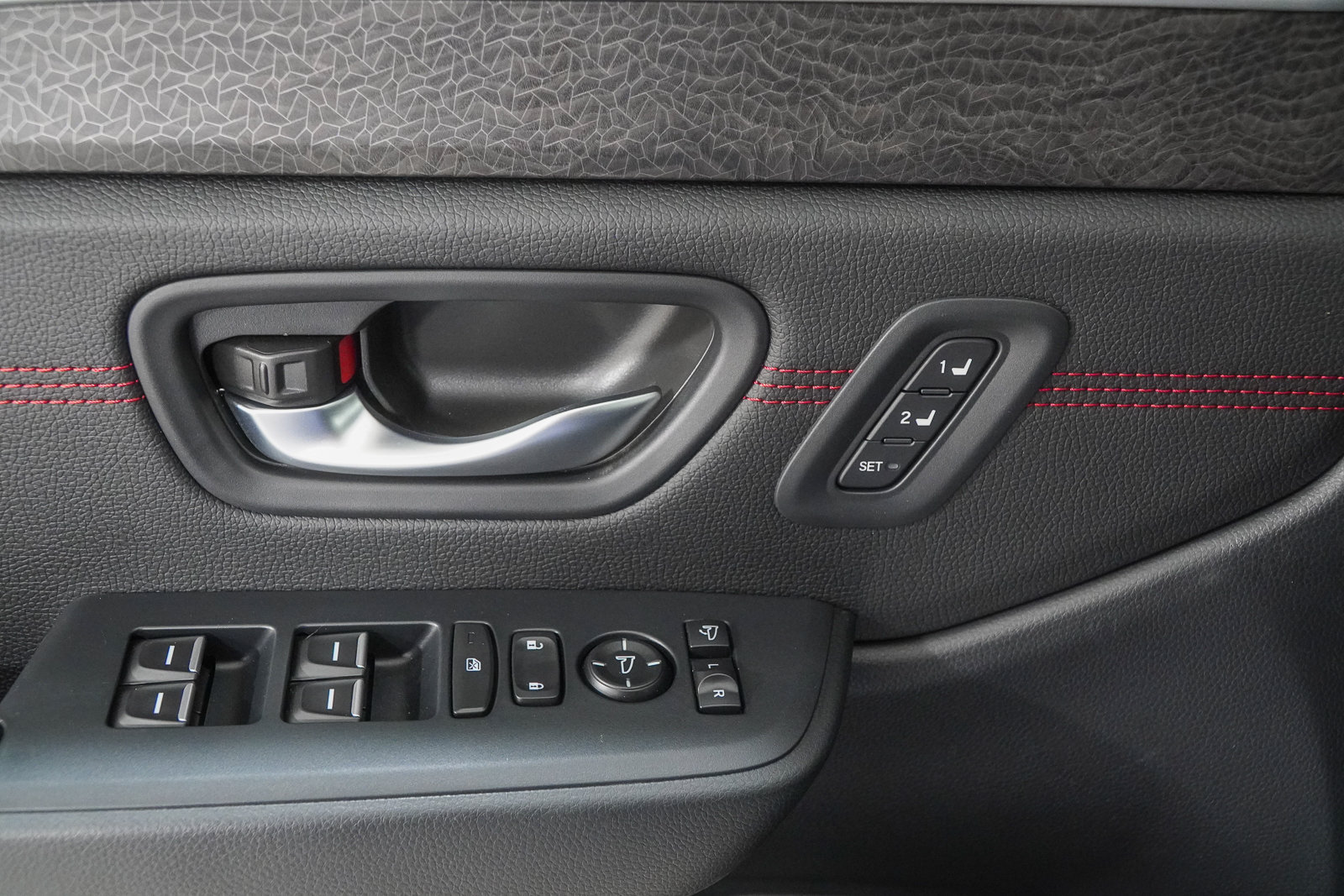 New 2026 Honda Pilot Black Edition image 17