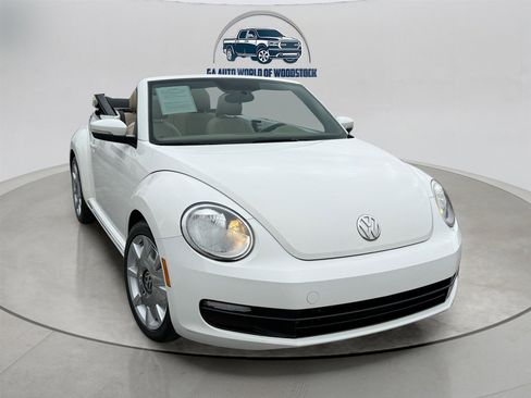 Used 2013 Volkswagen Beetle 2.5 image 7