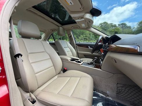 Used 2013 Mercedes-Benz C 300 4MATIC Sedan image 49