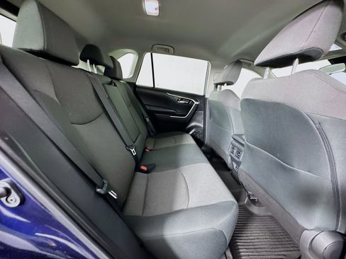 Used 2024 Toyota RAV4 XLE image 31