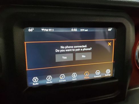 Used 2019 Jeep Wrangler Unlimited Rubicon AWD/4WD image 32