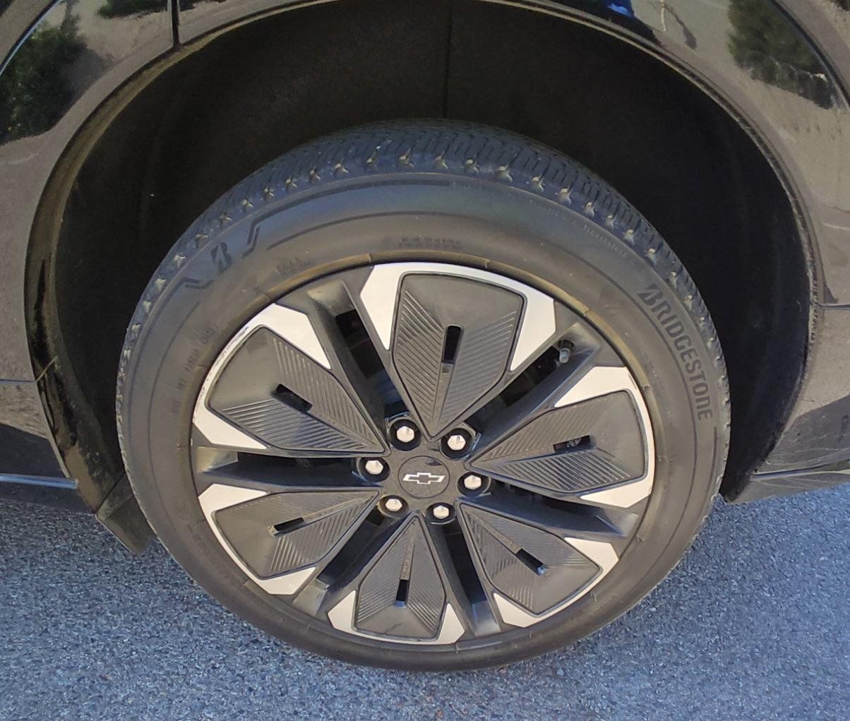 Used 2024 Chevrolet Blazer EV RS AWD/4WD image 18