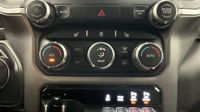 Used 2019 RAM 1500 Big Horn AWD/4WD image 16