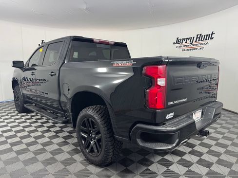 Used 2023 Chevrolet Silverado 1500 LT Trail Boss AWD/4WD image 9