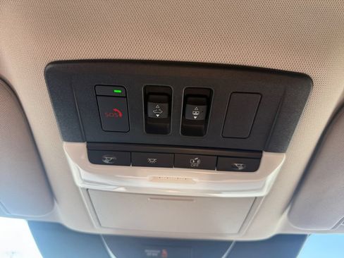 Used 2024 Nissan Pathfinder Platinum w/ Cargo Package FWD image 21