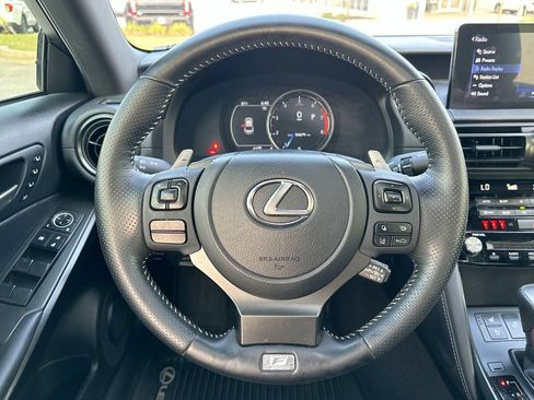 Used 2023 Lexus IS 350 F Sport w/ Navigation Package RWD image 18