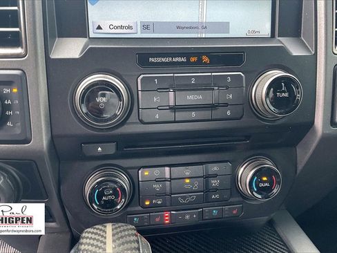 Certified 2018 Ford F150 Raptor w/ Equipment Group 802A Luxury image 31