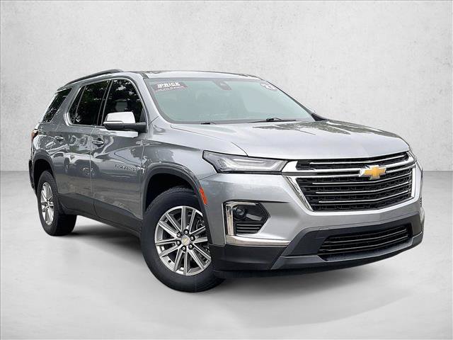 Used 2023 Chevrolet Traverse LT FWD image 12