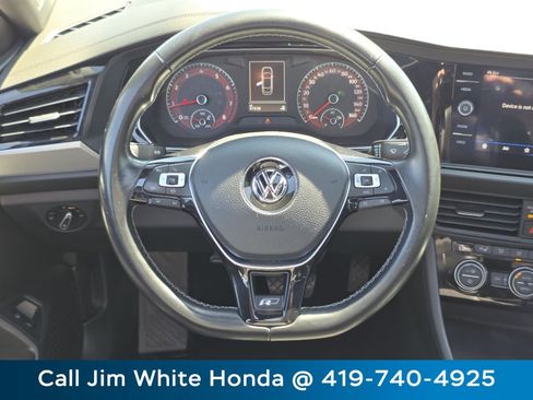 Used 2021 Volkswagen Jetta SEL FWD image 25
