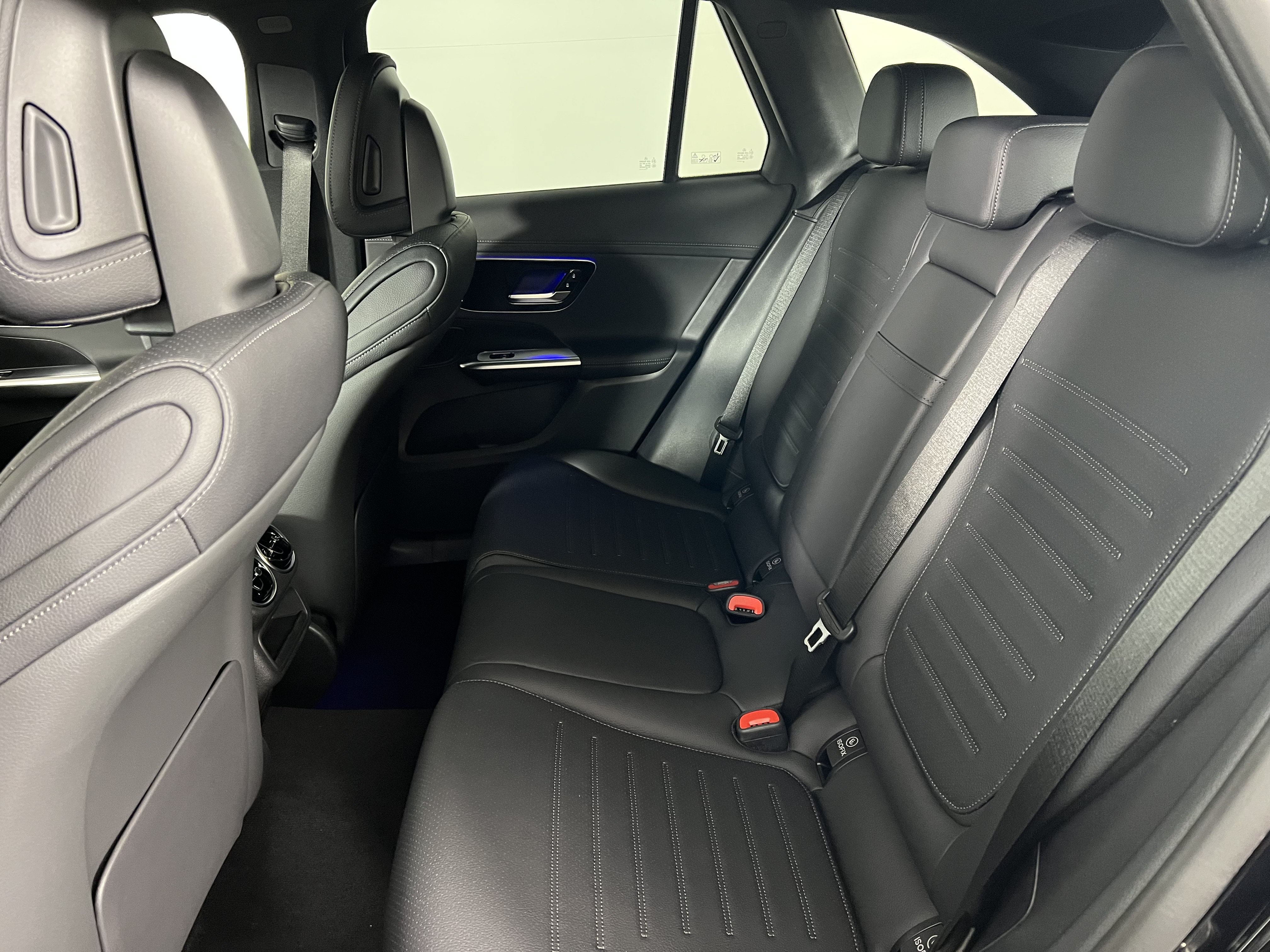 Used 2026 Mercedes-Benz GLC 300 4MATIC image 19