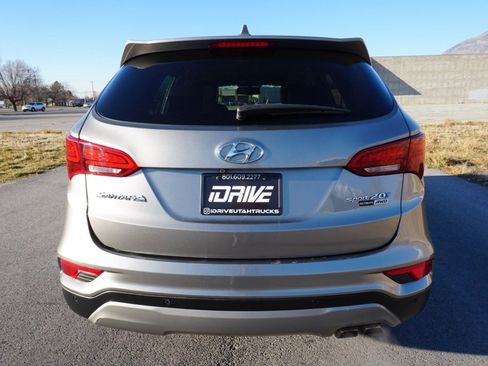 Used 2018 Hyundai Santa Fe Sport w/ Cargo Package image 7